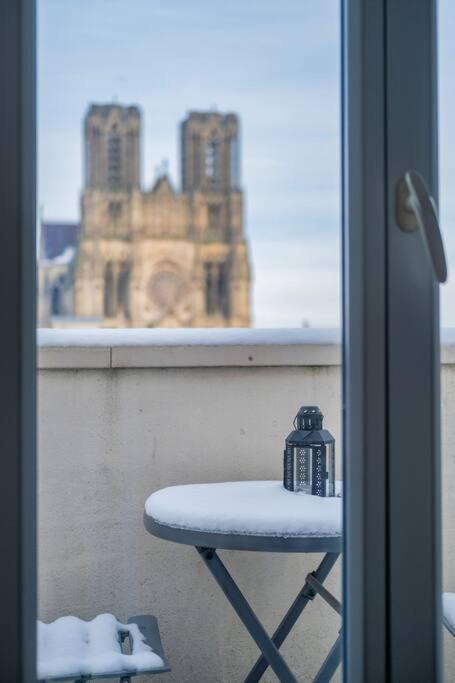 Le Clovis - Cathedrale Reims Exterior foto